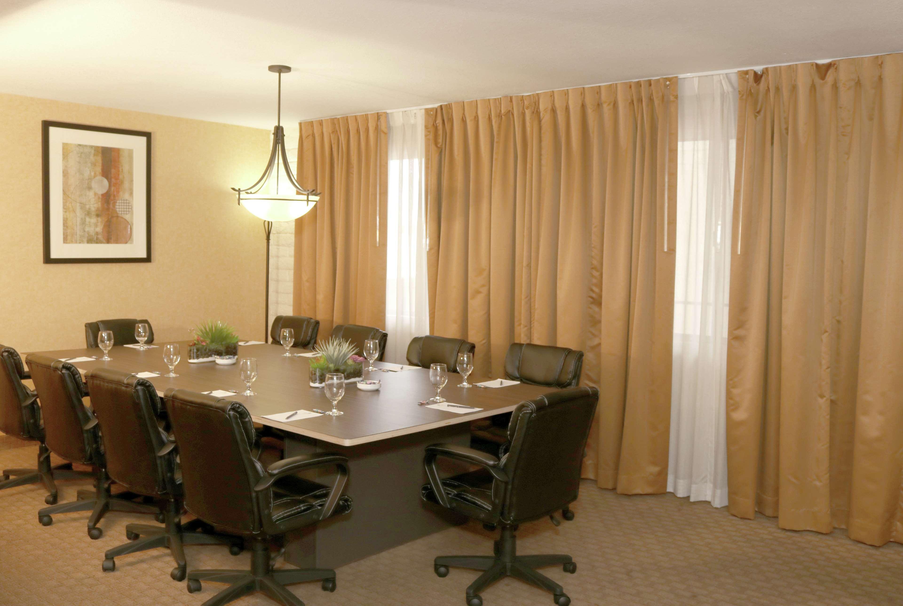 Motel 6 Phoenix, Az - Sky Harbor Екстериор снимка