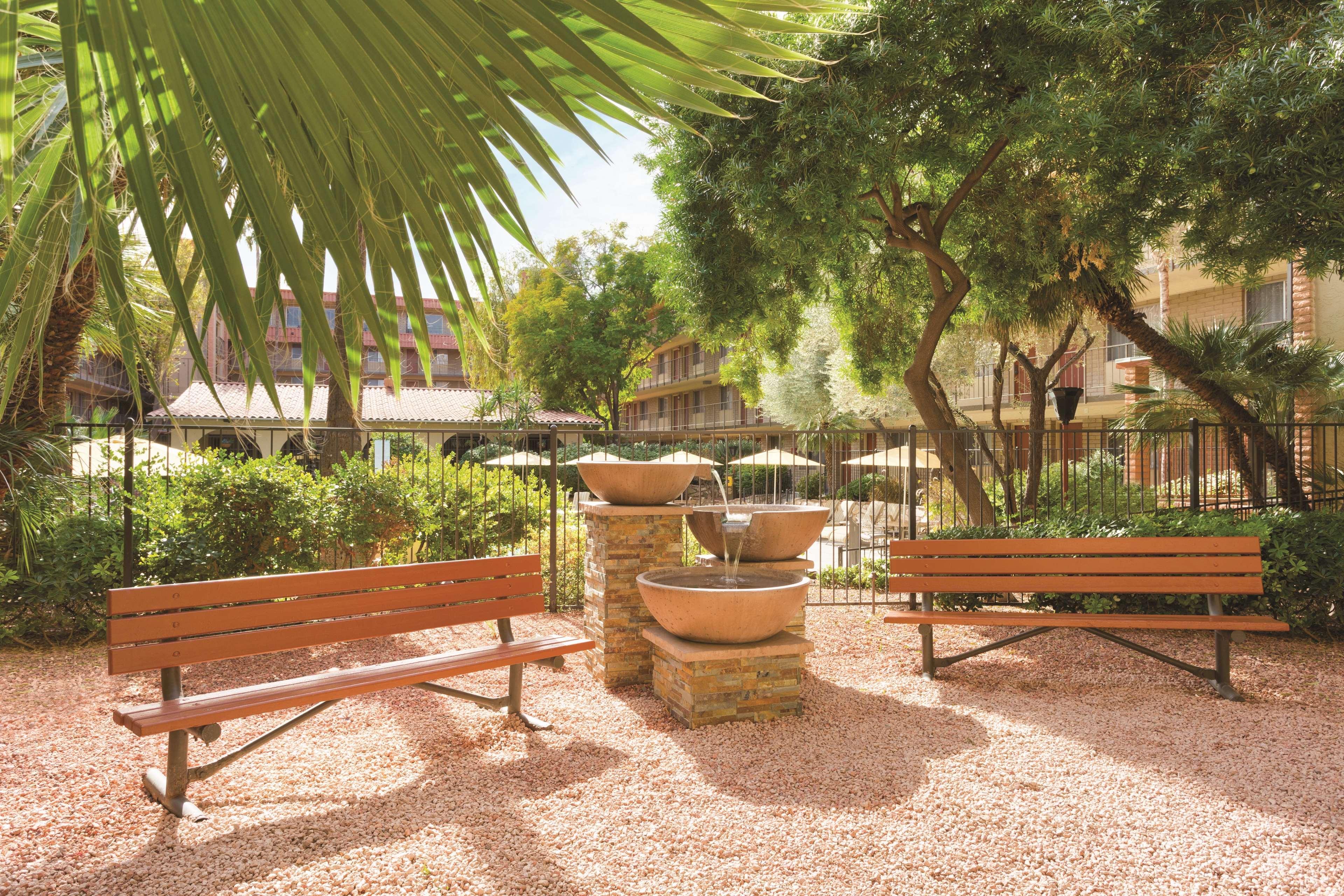Motel 6 Phoenix, Az - Sky Harbor Екстериор снимка