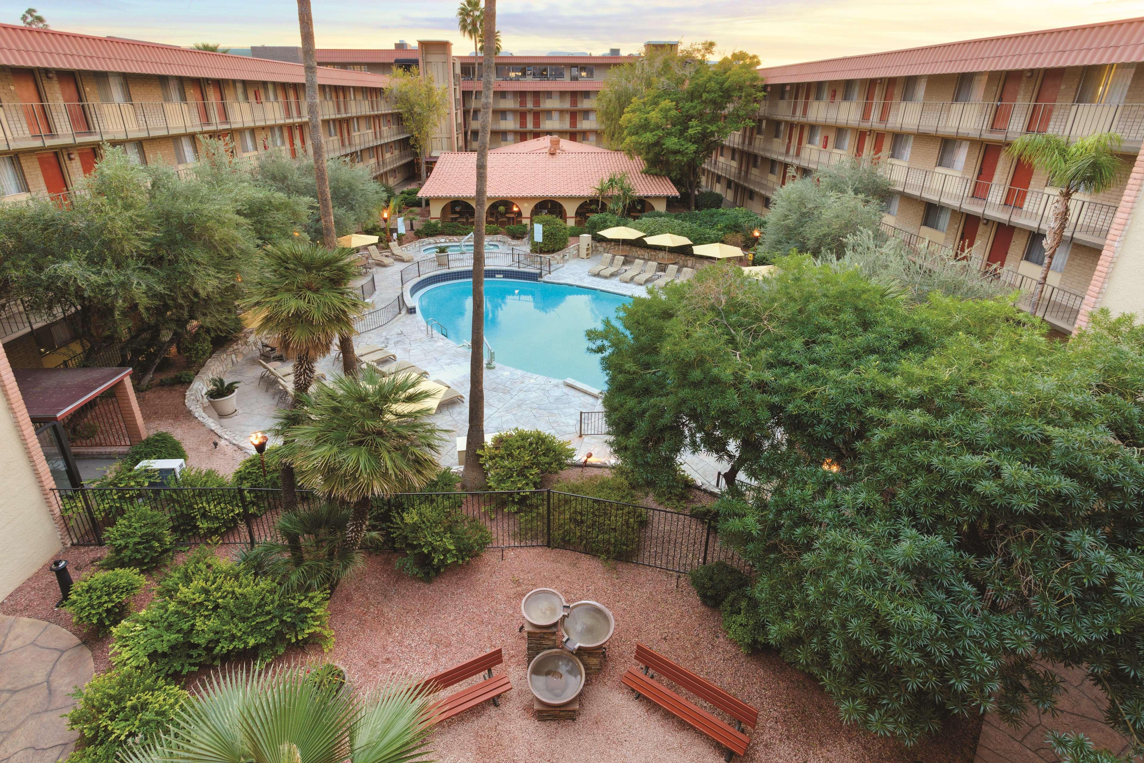 Motel 6 Phoenix, Az - Sky Harbor Екстериор снимка