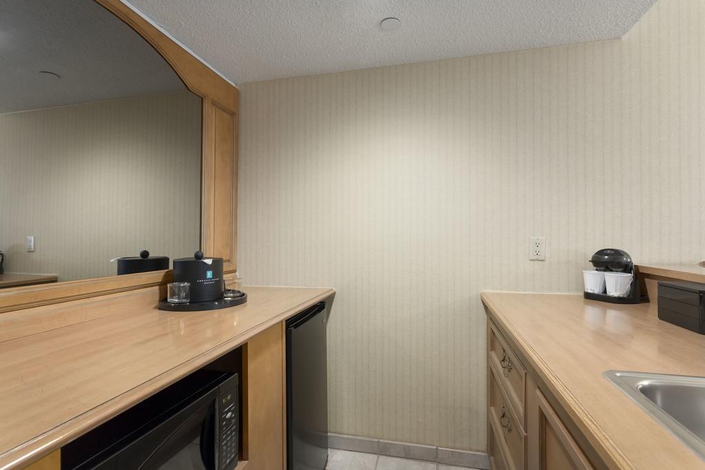Motel 6 Phoenix, Az - Sky Harbor Екстериор снимка